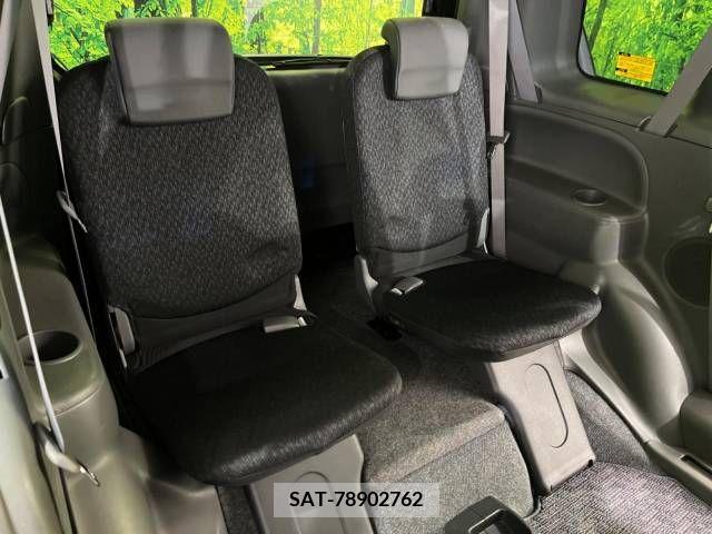 Toyota SIENTA 2014-01 368207-10
