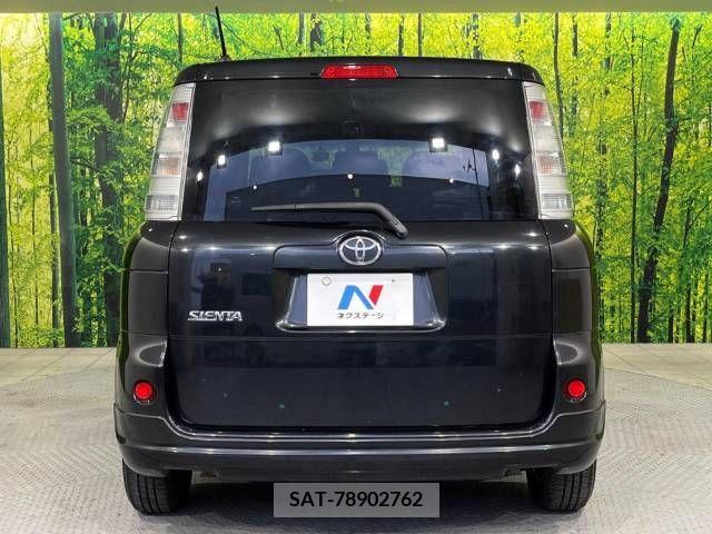 Toyota SIENTA 2014-01 368207-16