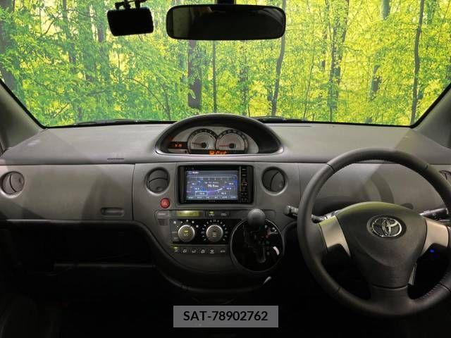 Toyota SIENTA 2014-01 368207-1