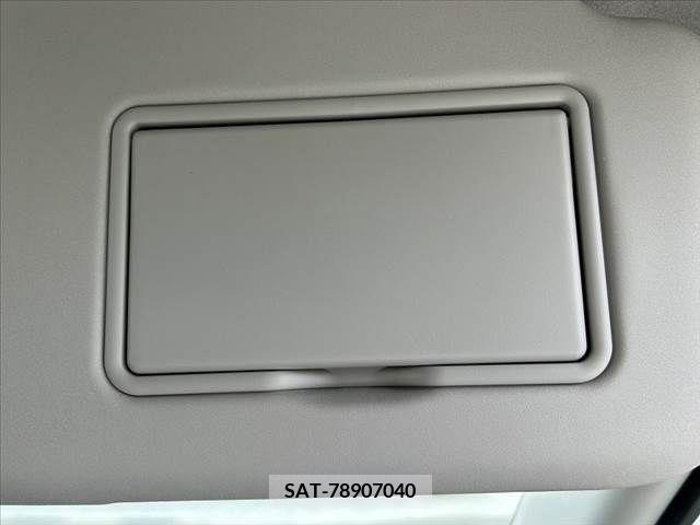 Mitsubishi EK X 2023-02 268352-29
