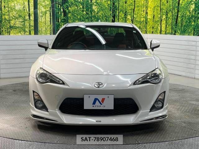 Toyota 86 2015-01 205209-14