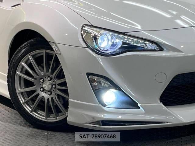 Toyota 86 2015-01 205209-12