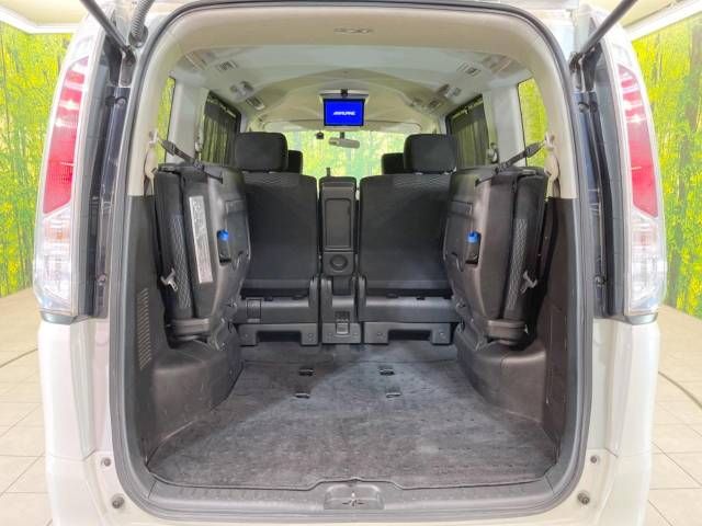 Nissan SERENA 2012-07 18112-11