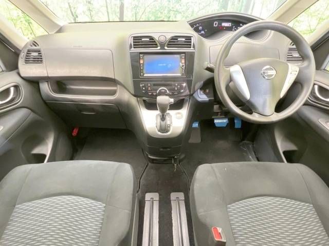 Nissan SERENA 2012-07 18112-1