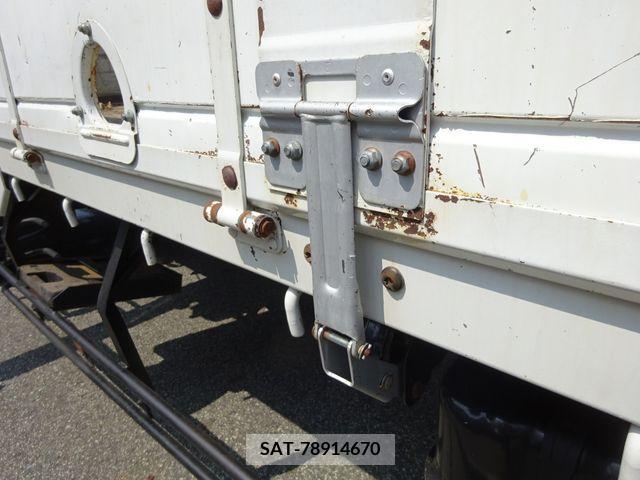 Isuzu FORWARD 2017-08 360512-21