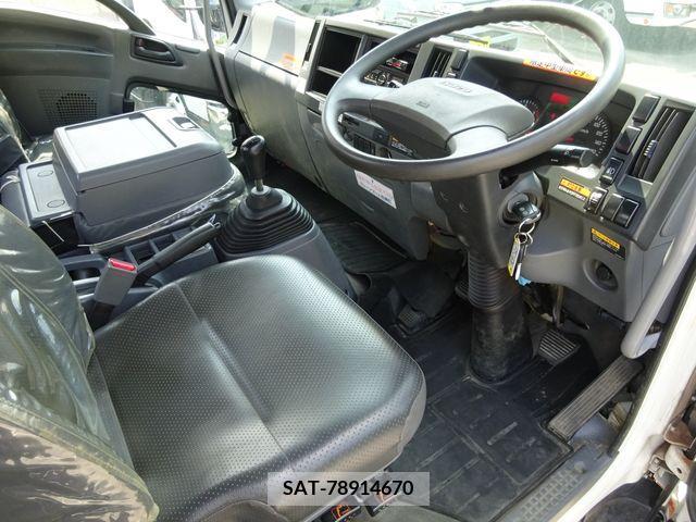 Isuzu FORWARD 2017-08 360512-22