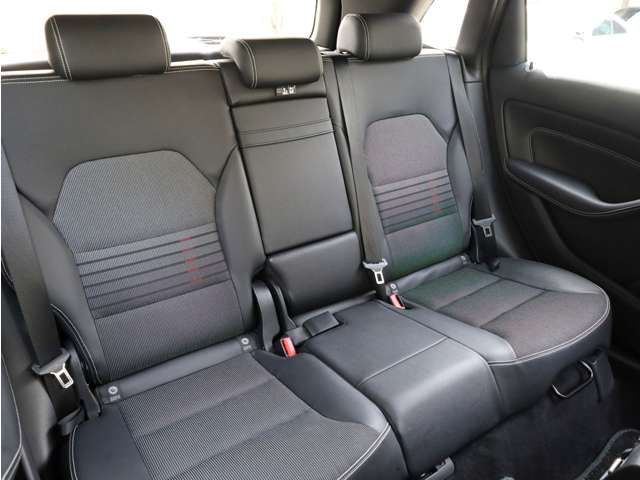 Mercedes Benz B-CLASS 2017-09 16525-15