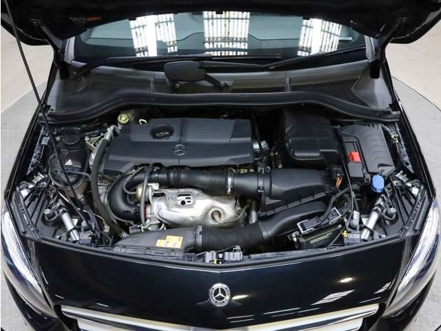 Mercedes Benz B-CLASS 2017-09 16525-18