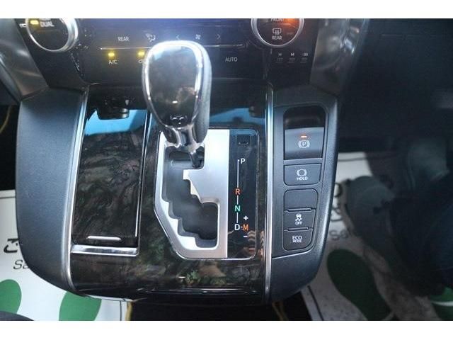 Toyota VELLFIRE 2016-10 191104-15