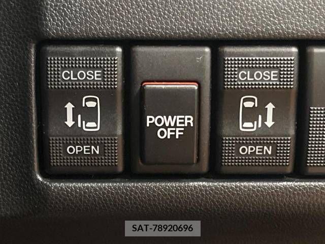 Mazda PREMACY 2016-09 301500-4