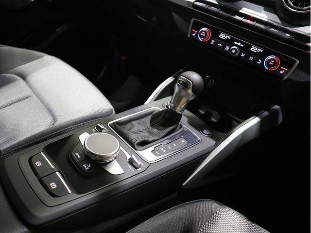 Audi Q2 2020-09 189243-11