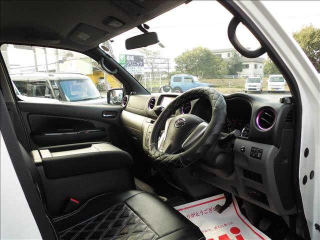 Nissan NV350 Caravan 2012-09 194980-2