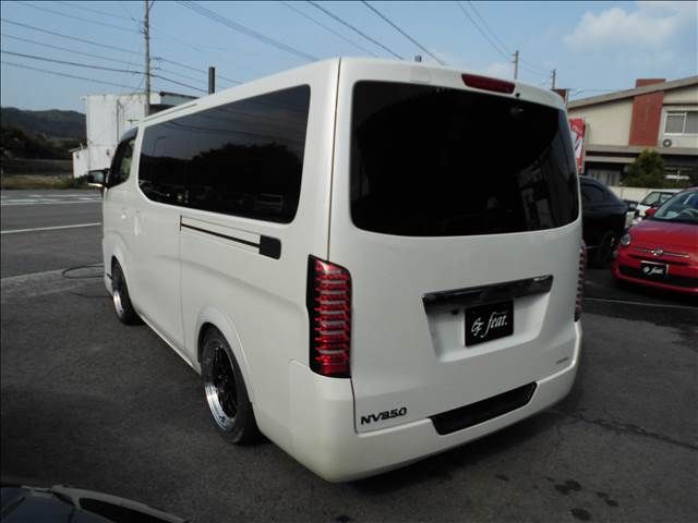 Nissan NV350 Caravan 2012-09 194980-5
