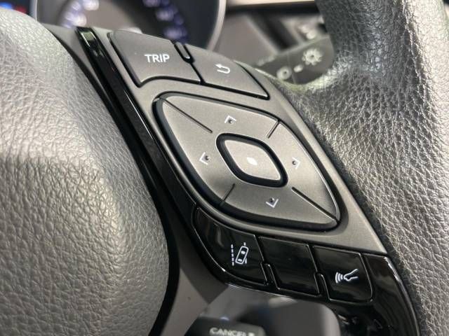 Toyota C-HR 2021-01 28257-5