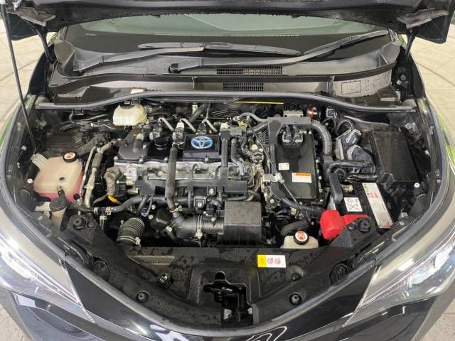 Toyota C-HR 2021-01 28257-18