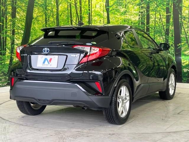 Toyota C-HR 2021-01 28257-17