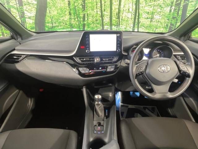 Toyota C-HR 2021-01 28257-1
