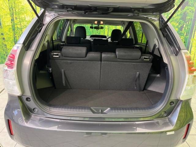 Toyota PRIUS ALPHA 2015-04 183908-11