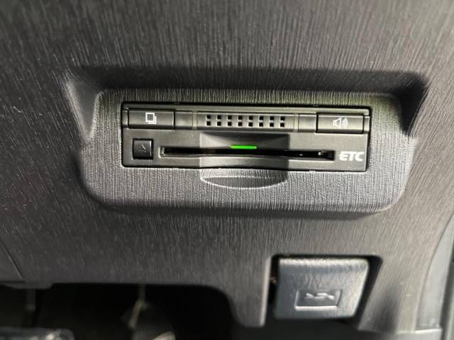 Toyota PRIUS ALPHA 2015-04 183908-4