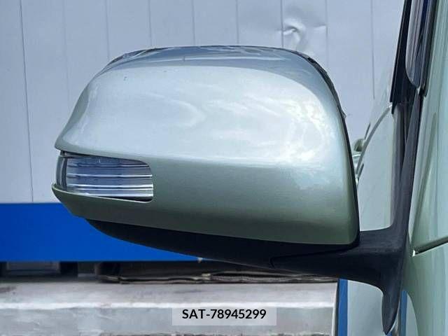 Toyota SIENTA 2009-06 313741-13