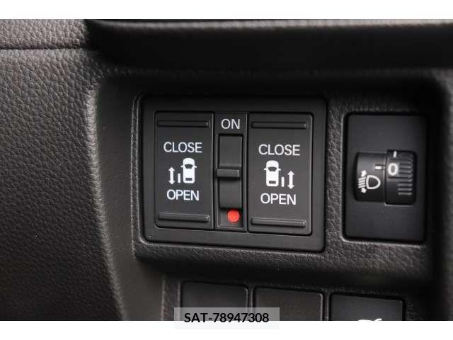 Honda STEP WGN 2022-11 324735-15
