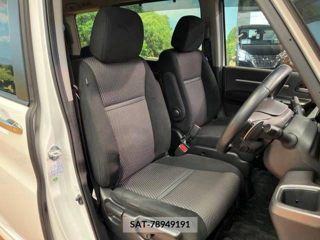 Honda STEP WGN 2016-12 239902-9