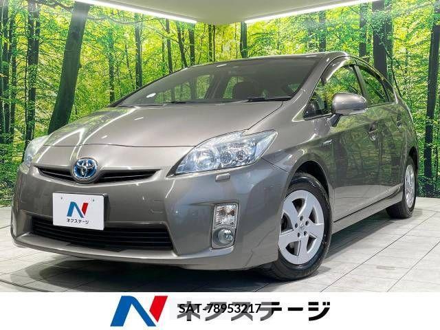 Toyota PRIUS 2011-10 341006-0