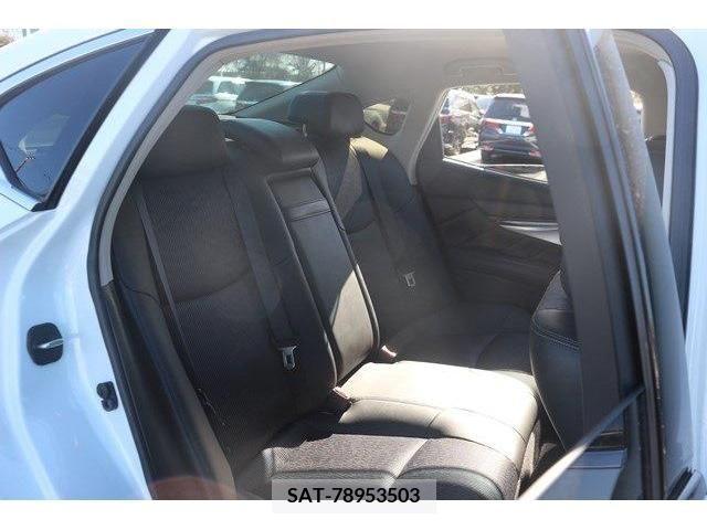 Nissan FUGA 2015-02 212230-13