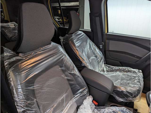 Renault KANGOO 2023-05 19423-12