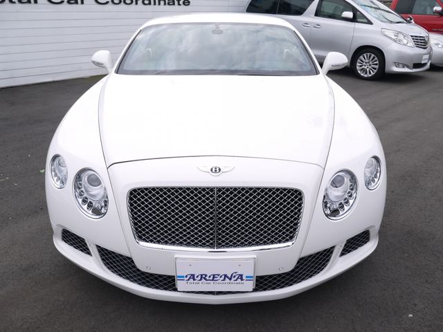 Bentley Bentley 2012-08 9945-3