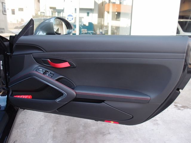 Porsche 911 2019-03 15923-17