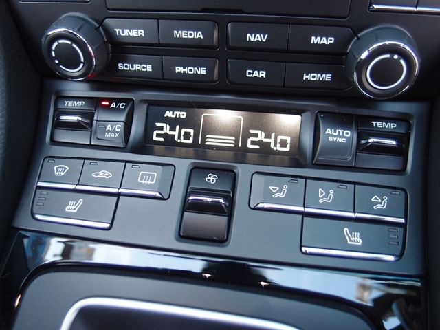 Porsche 911 2019-03 15923-14