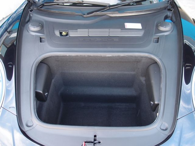 Porsche 911 2019-03 15923-19