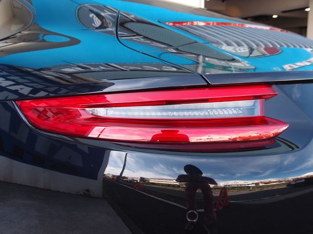 Porsche 911 2019-03 15923-22