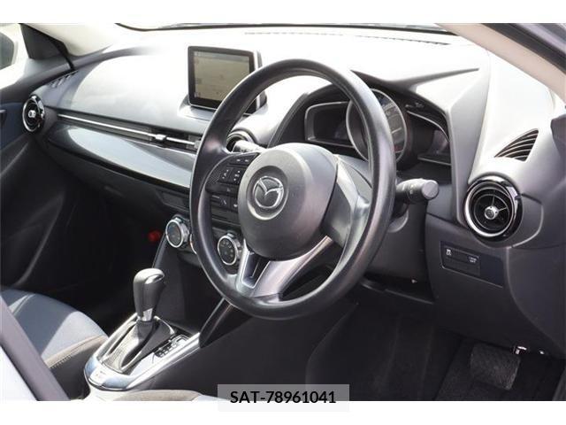 Mazda DEMIO 2015-05 228533-4