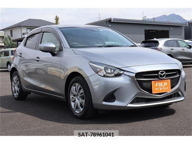 Mazda DEMIO 2015-05 228533-2