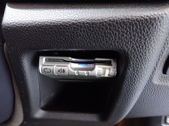 Bmw 1 SERIES 2008-06 183139-20