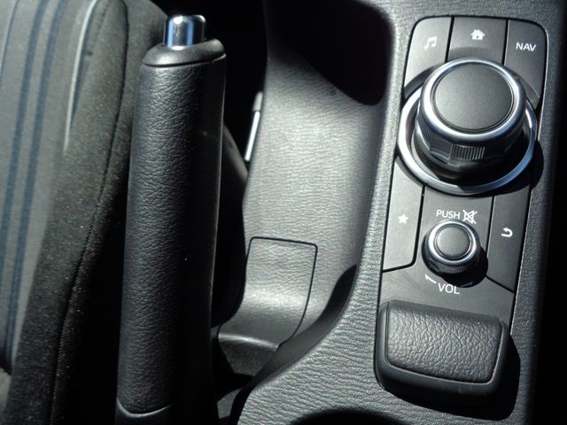Mazda MAZDA2 2020-04 2221-25