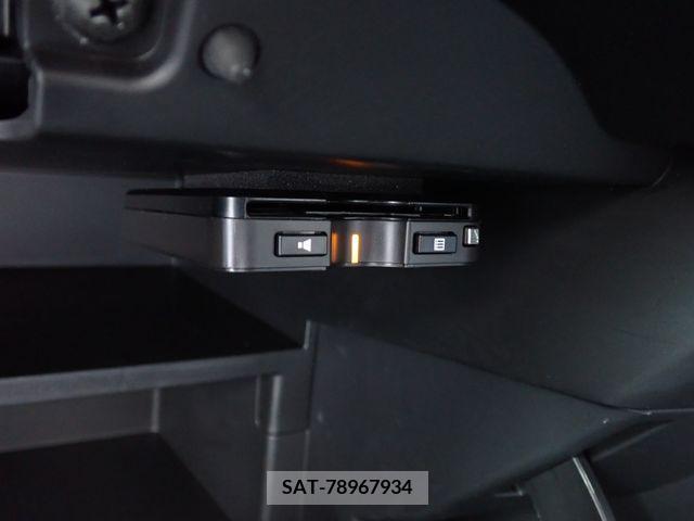 Nissan NOTE 2019-01 207585-8