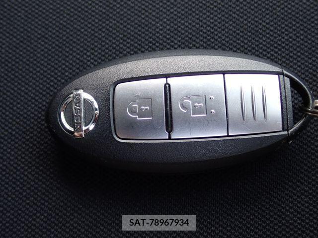 Nissan NOTE 2019-01 207585-17