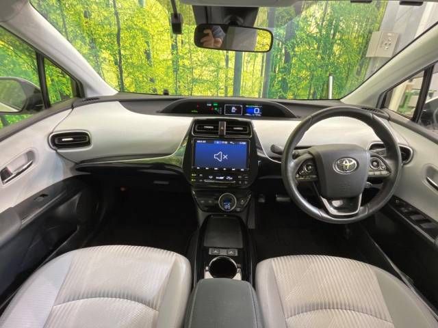 Toyota PRIUS PHV 2020-01 183907-1