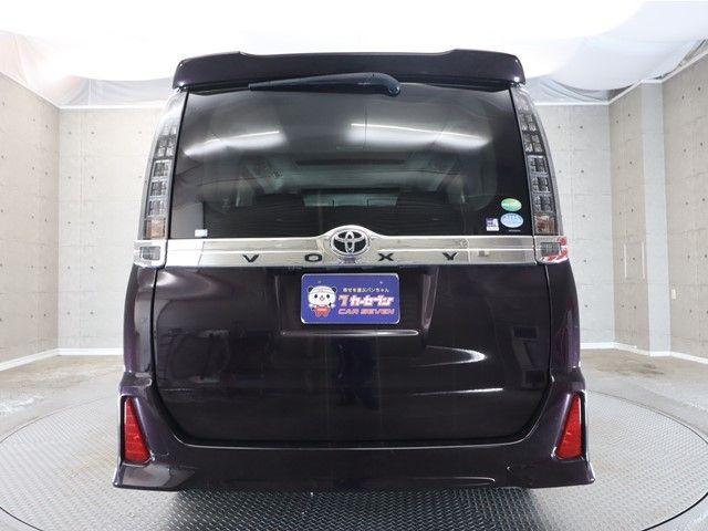 Toyota VOXY 2014-11 21854-23