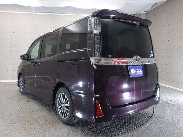 Toyota VOXY 2014-11 21854-24