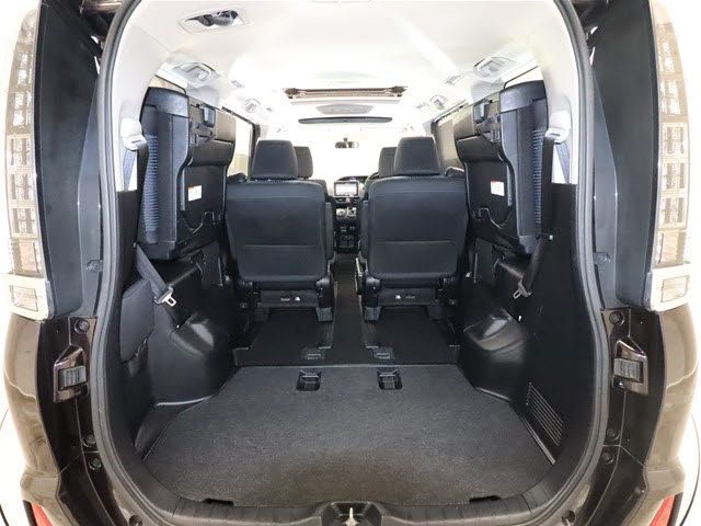 Toyota VOXY 2014-11 21854-8