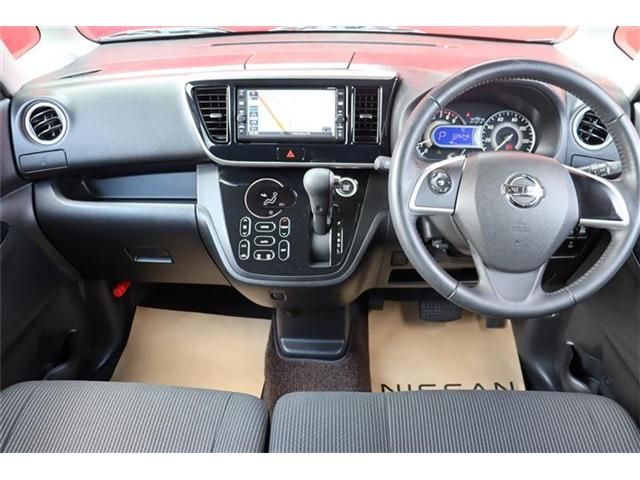 Nissan DAYZ ROOX 2017-01 8192-2