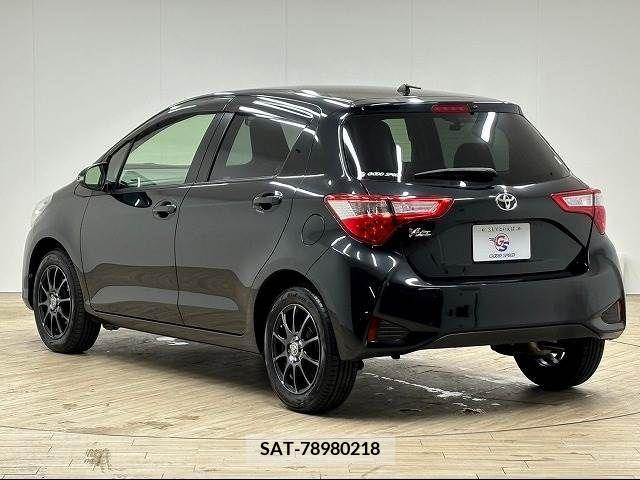 Toyota VITZ 2018-04 221509-16