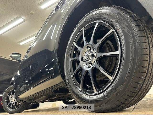 Toyota VITZ 2018-04 221509-19