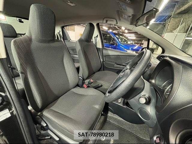 Toyota VITZ 2018-04 221509-4