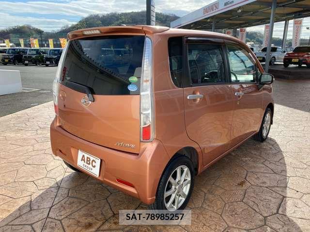 Daihatsu MOVE CUSTOM 2012-03 209130-3