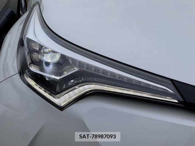 Toyota C-HR 2017-03 350559-29